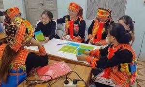 Những cán bộ hội tâm huyết vì phụ nữ dân tộc thiểu số 