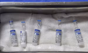 Vaccine phòng COVID-19 Sputnik V của Nga. Ảnh: AFP/ TTXVN