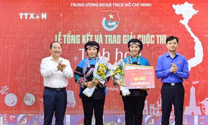 Nữ sinh dân tộc Bố Y đoạt giải Nhất Cuộc thi "Tinh hoa Việt Nam"