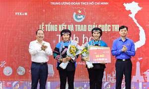 Nữ sinh dân tộc Bố Y đoạt giải Nhất Cuộc thi "Tinh hoa Việt Nam"