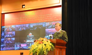 Bộ trưởng Tô Lâm phát biểu kết luận Hội nghị. Ảnh: Tất Đạt/Cổng thông tin điện tử Bộ Công an 