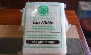 Sản phẩm bánh tráng siêu mỏng đạt OCOP 4 sao. Ảnh: Thanh Tân – TTXVN