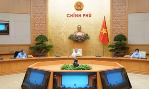 Thủ tướng Nguyễn Xuân Phúc chủ trì phiên họp Chính phủ tháng 5/2019. Ảnh: VGP/Quang Hiếu