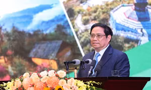 Thủ tướng Phạm Minh Chính phát biểu tại Hội nghị triển khai Nghị quyết số 11-NQ/TW. Ảnh: Dương Giang-TTXVN