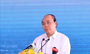 Thủ tướng Nguyễn Xuân Phúc đẩy mạnh Chương trình chống lãng phí và tiết kiệm trong năm 2021. Ảnh: Thống Nhất – TTXVN 