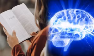 Chế độ ăn uống, vận động, luyện trí não có thể hỗ trợ phòng bệnh Alzheimer. Nguồn : suckhoedoisong.vn 
