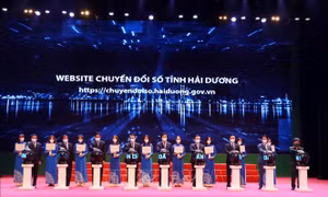 Ngày 26/3/2022, Ủy ban nhân dân tỉnh Hải Dương tổ chức chương trình “Chuyển đổi số hiện thực hóa khát vọng phát triển tỉnh Hải Dương”. Cùng với đó, 3 dự án thành phần của Đề án về chuyển đổi số gồm “Xây dựng hạ tầng công nghệ thông tin cho chính quyền điệ