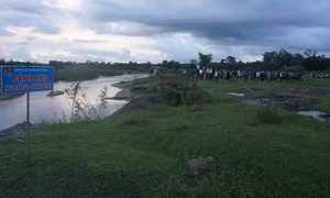 Hai em nhỏ đuối nước thương tâm vì tắm sông ở Hà Tĩnh