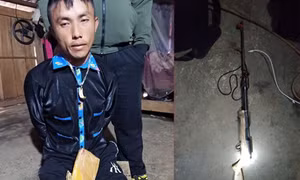Đối tượng cùng số ma túy khi bị bắt giữ. Ảnh: Công an Điện Biên