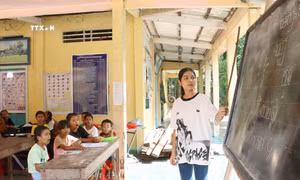 Vun đắp tình yêu văn hóa và chữ viết dân tộc cho học sinh Khmer tỉnh Vĩnh Long