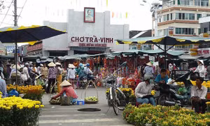 Chợ là một điểm ưa thích của khách du lịch. Ảnh : sayhi.vn