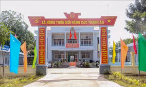 Trụ sở HĐND, UBND xã nông thôn mới nâng cao Thạnh An. Ảnh: Thanh Liêm – TTXVN