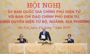 Đẩy mạnh dịch vụ công trực tuyến. Ảnh : Ảnh: Tường Vi - TTXVN.
