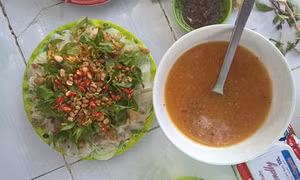 Gỏi cá mai - món ăn "ngon lạ" tại Phan Thiết