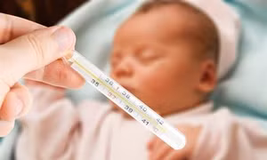 10 triệu chứng nguy hiểm ở trẻ bạn không nên bỏ qua