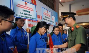 Thành phố Hồ Chí Minh: Ra quân đội hình tình nguyện phản ứng nhanh đảm bảo an toàn giao thông năm 2017