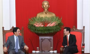 Đồng chí Võ Văn Thưởng tiếp Đại sứ Cộng hòa nhân dân Trung Hoa tại Việt Nam