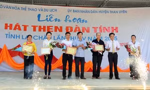 Phát triển các đội văn nghệ, bảo tồn giá trị văn hóa truyền thống của đồng bào dân tộc ở Lai Châu