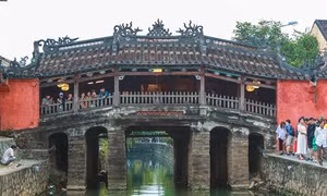 Ngôi chùa Nhật Bản nào nằm trên cầu ở Hội An?