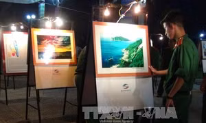 Festival biển Nha Trang - Khánh Hòa 2017: Triển lãm ảnh "Quê hương - con người vùng Duyên hải Nam Trung bộ và Tây Nguyên"