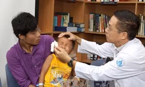 Nhiều phụ huynh vẫn chủ quan với những mối nguy hiểm đối với trẻ nhỏ ngay tại nhà