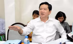 Bí thư Thành ủy Thành phố Hồ Chí Minh Đinh La Thăng: Phát triển du lịch Thành phố cần sự tham gia, gắn kết của tất cả các sở, ngành