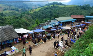 Độc đáo chợ phiên Xá Nhè