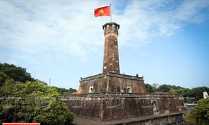 Cột cờ Hà Nội - biểu tượng của Thủ đô nghìn năm văn hiến