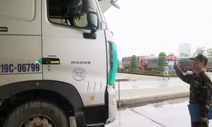 Thủ tướng Chính phủ cho phép kéo dài thời gian thông quan tại cửa khẩu quốc tế Kim Thành (Lào Cai)