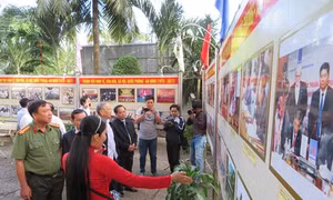 Trưng bày chuyên đề “50 năm – Nhớ mãi Mùa Xuân 1968” và triển lãm ảnh “Thành tựu kinh tế, văn hóa, xã hội, quốc phòng an ninh”