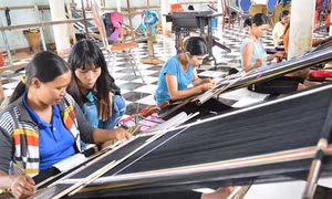 Bà H’Jih Ayun nỗ lực bảo tồn nghề truyền thống của dân tộc
