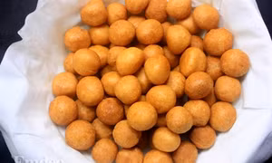 Giòn thơm bánh nhãn Nam Định