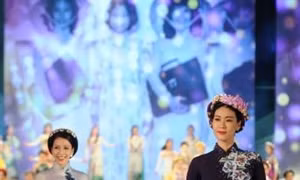 Lễ hội Áo dài Thành phố Hồ Chí Minh lần 4 năm 2017