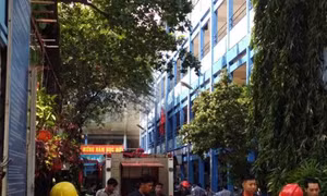 Thành phố Hồ Chí Minh: Cháy trường học, hàng trăm học sinh phải di tản ra ngoài