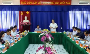 Đồng chí Nguyễn Thiện Nhân làm việc và chúc Tết đồng bào Khmer tại Sóc Trăng