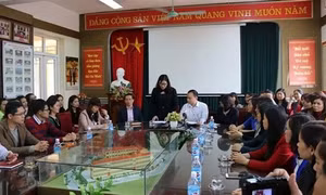 Cách chức Hiệu trưởng và Hiệu phó Trường tiểu học Nam Trung Yên
