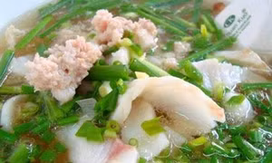 Đậm đà hủ tíu cá Sóc Trăng