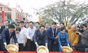 Chủ tịch nước Trần Đại Quang mừng Xuân Đinh Dậu tại Thành phố Hồ Chí Minh