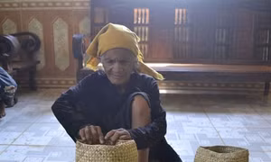 Độc đáo túi đựng cơm của người M'nông
