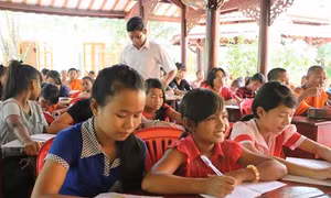 Khoá tu “Xuất gia gieo duyên và báo hiếu cha mẹ” cho con em đồng bào dân tộc Khmer