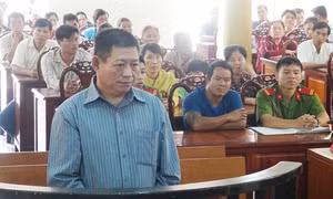 Tòa án nhân dân tỉnh An Giang xét xử vụ Trung tá Công an Campuchia nổ súng bắn chết người