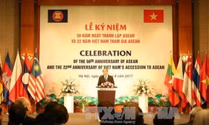 Lễ kỷ niệm 50 năm thành lập ASEAN và 22 năm Việt Nam tham gia ASEAN