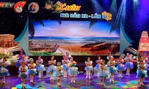 Gửi hơi ấm từ đất liền đến hải đảo