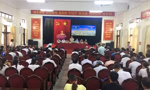Nông dân Đan Phượng tham gia chương trình "Nhịp cầu nhà nông"
