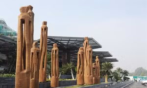 " Không gian nghệ thuật Flamingo – Art In The Forest 2017 thu hút nhiều nhà điêu khắc tài năng thế giới"