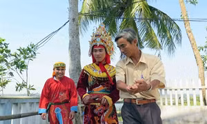 Ông Đỗ Mỹ Tân gắn bó với nghệ thuật hát bả trạo