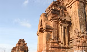 Độc đáo tháp Chăm Ninh Thuận