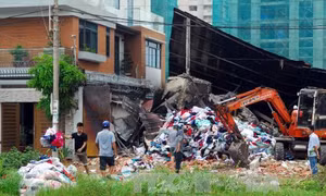 Một Cảnh sát phòng cháy chữa cháy hy sinh khi làm nhiệm vụ
