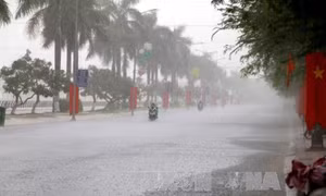 Bắc bộ tăng nhiệt, mưa dông về chiều tiếp diễn ở Tây Nguyên và Nam bộ