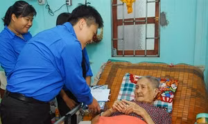 Phấn đấu giải quyết cơ bản hồ sơ người có công với cách mạng còn tồn đọng trước ngày 27/7